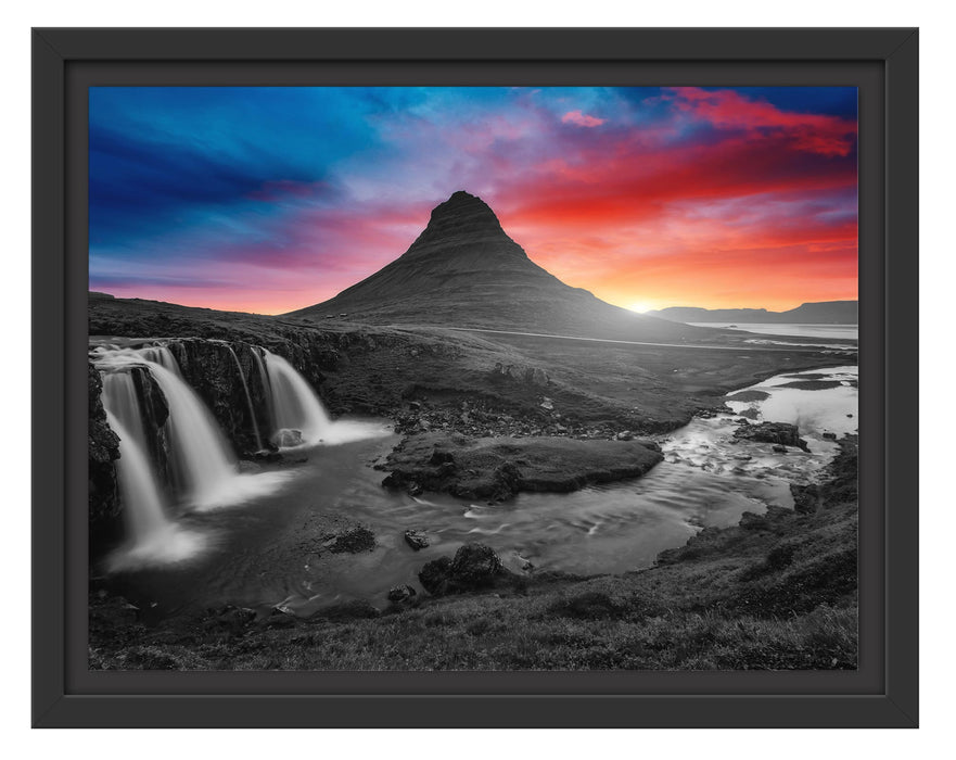 Pixxprint Kirkjufell Vulkan im Sonnenuntergang B&W Detail, im Schwebe-Effekt Bilderrahmen