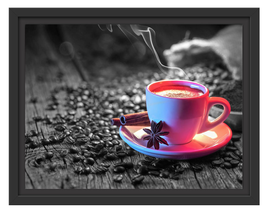 Pixxprint Kaffeetasse mit Bohnen auf Holztisch B&W Detail, im Schwebe-Effekt Bilderrahmen