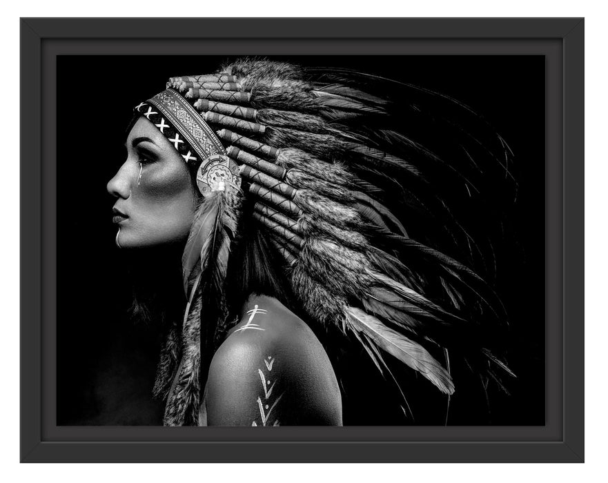 Pixxprint Frau mit buntem indianischen Kopfschmuck, Monochrome, im Schwebe-Effekt Bilderrahmen