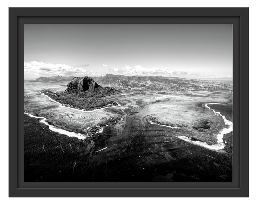 Pixxprint Blick von oben auf die Trauminsel Mauritius, Monochrome, im Schwebe-Effekt Bilderrahmen