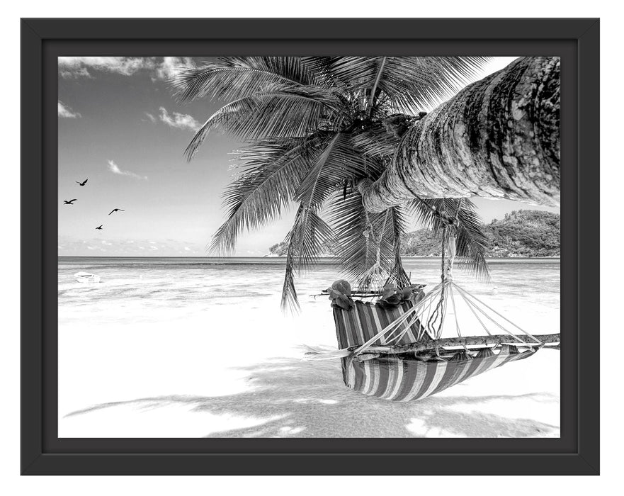 Pixxprint Bunte Hängematte am Traumstrand, Monochrome, im Schwebe-Effekt Bilderrahmen