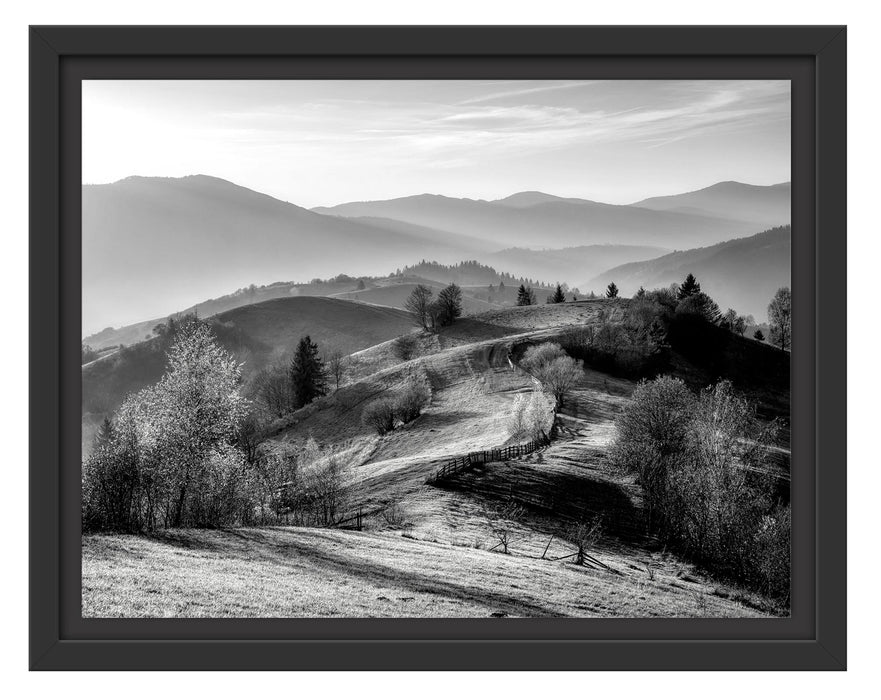 Pixxprint Hügelige Herbstlandschaft bei Sonnenuntergang, Monochrome, im Schwebe-Effekt Bilderrahmen