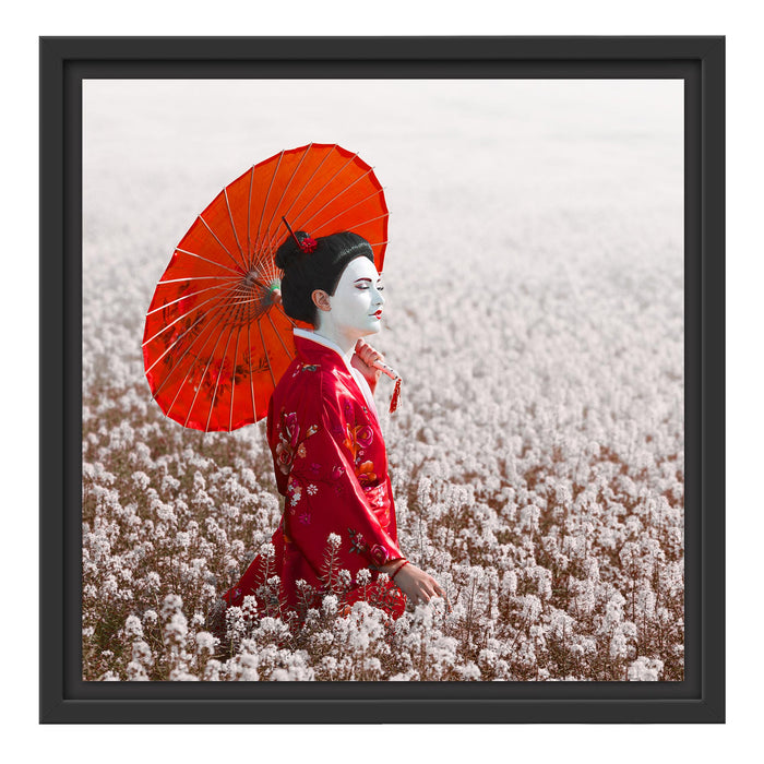 Geisha auf dem Feld Schattenfugenrahmen Quadratisch 40x40