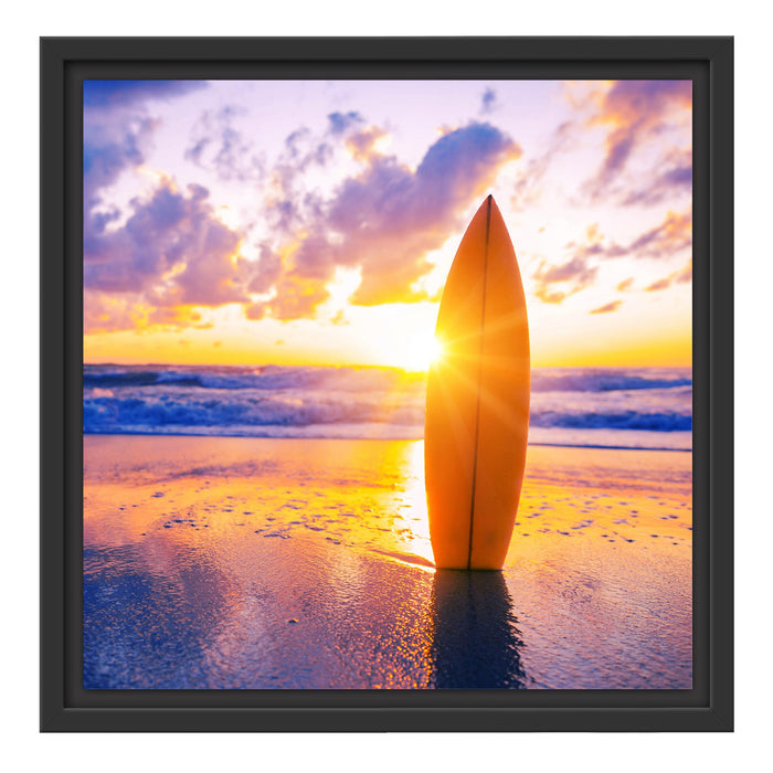 Surfbrett am Strand Schattenfugenrahmen Quadratisch 40x40