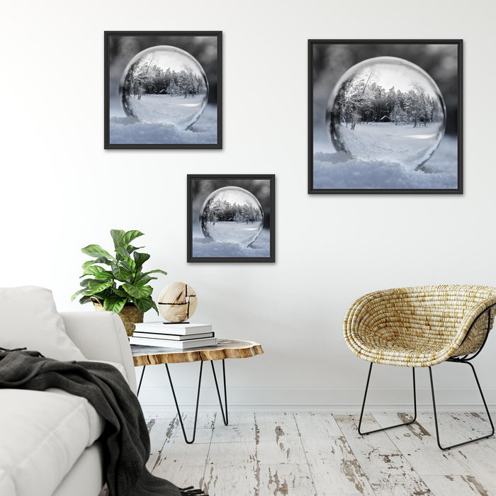 Eiskugel Winterlandschaft Quadratisch Schattenfugenrahmen Wohnzimmer