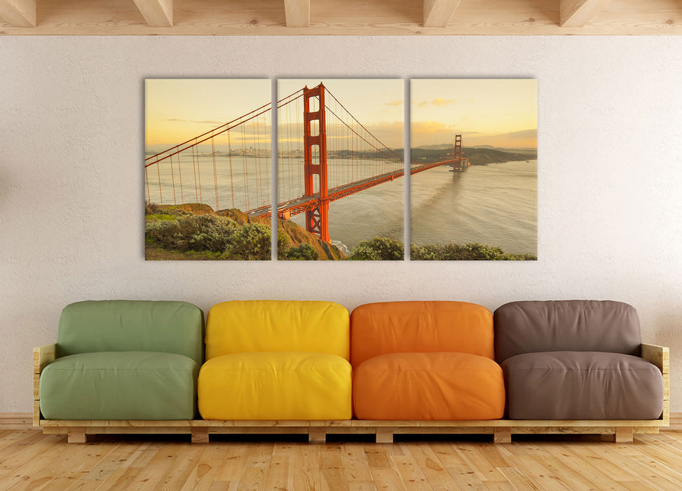 Prächtige Golden Gate Bridge, XXL Leinwandbild als 3 Teiler