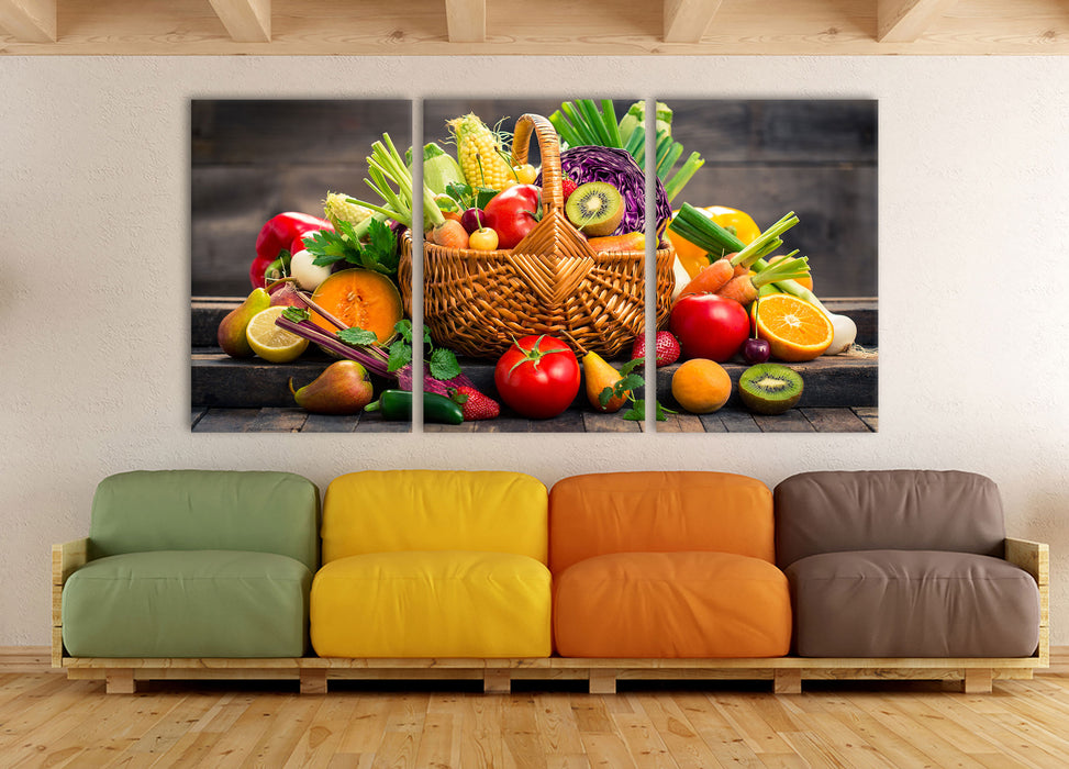 Frisches Obst und Gemüse im Korb, XXL Leinwandbild als 3 Teiler