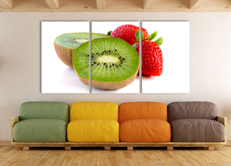 Kiwi und Erdbeeren, XXL Leinwandbild als 3 Teiler