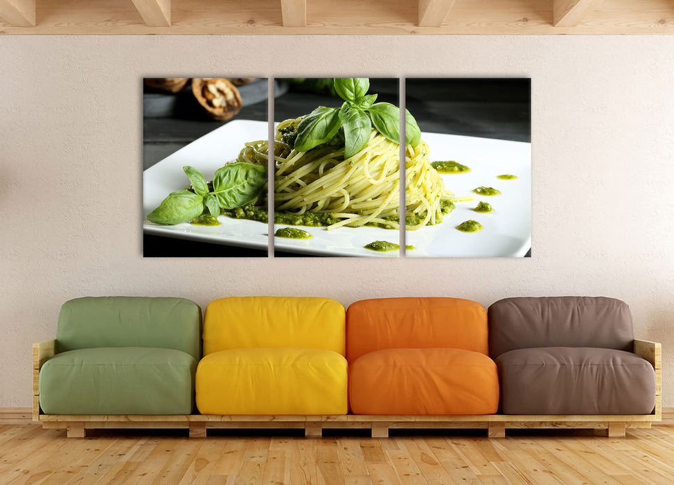 Spaghetti mit grünem Pesto, XXL Leinwandbild als 3 Teiler