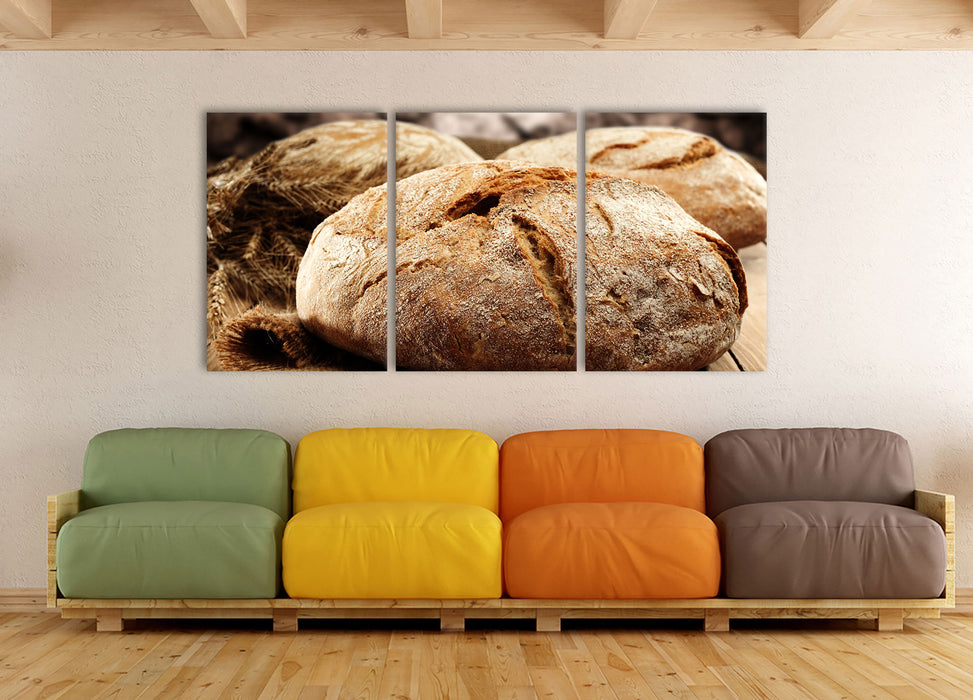 Frisch gebackenes Brot, XXL Leinwandbild als 3 Teiler