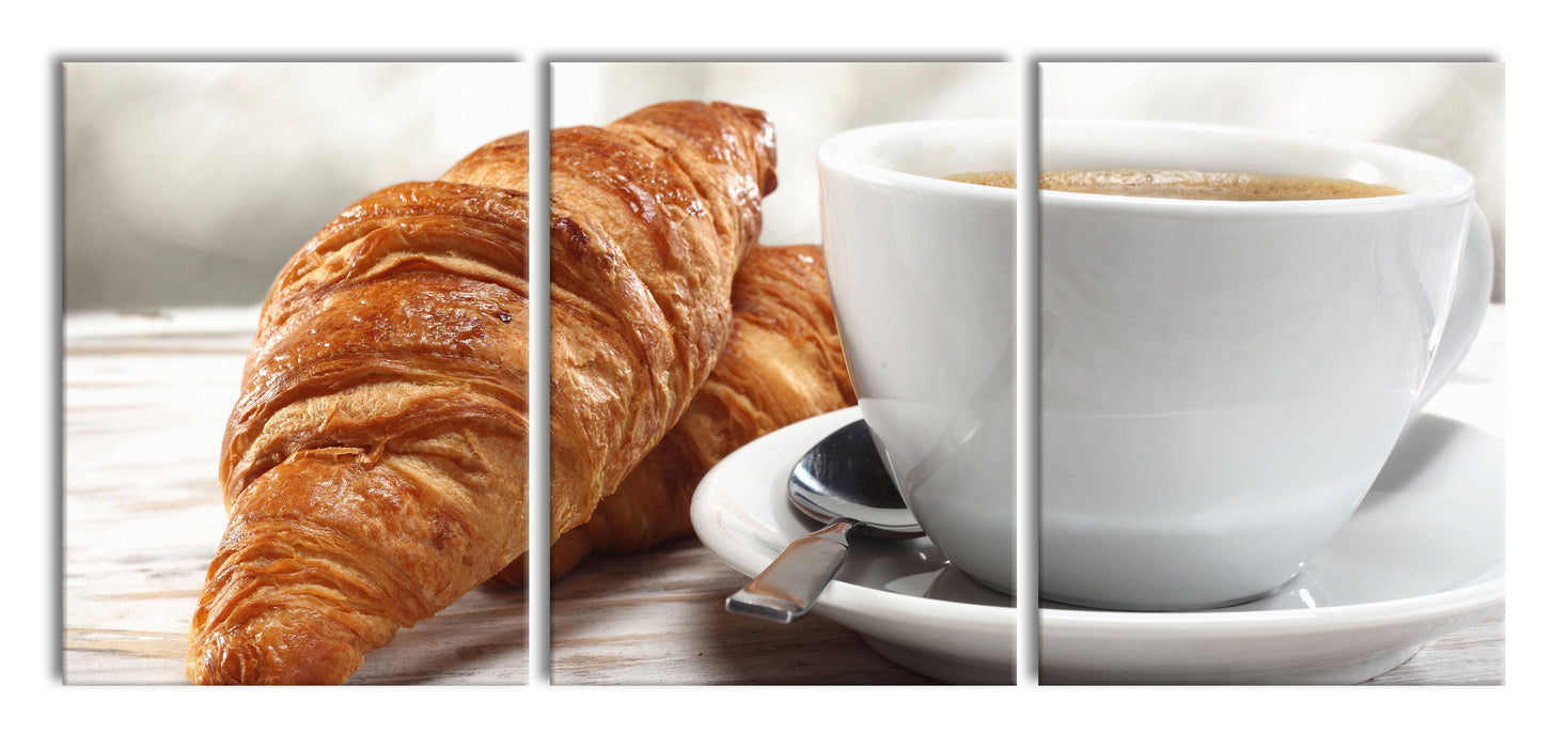 Frisches Croissant und Kaffee, XXL Leinwandbild als 3 Teiler