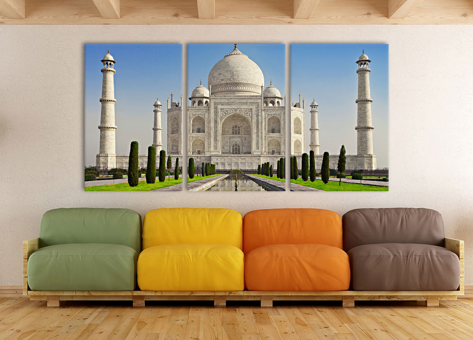 Gewaltiger Taj Mahal, XXL Leinwandbild als 3 Teiler