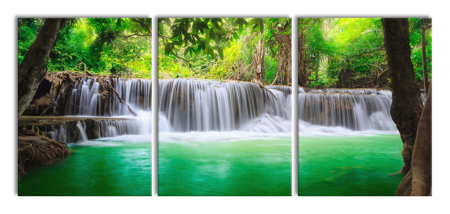 Kleiner Wasserfall im Dschungel, XXL Leinwandbild als 3 Teiler