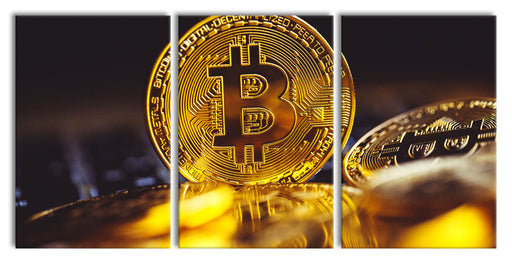 Bitcoin BTC zwischen Münzen Leinwandbild XXL