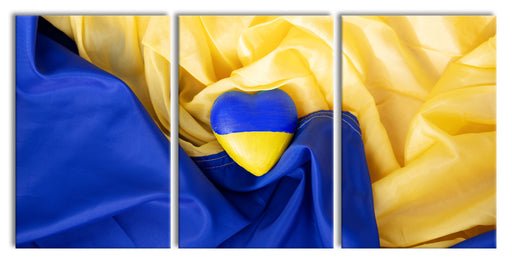 Herz mit Ukraine Flagge Leinwandbild XXL